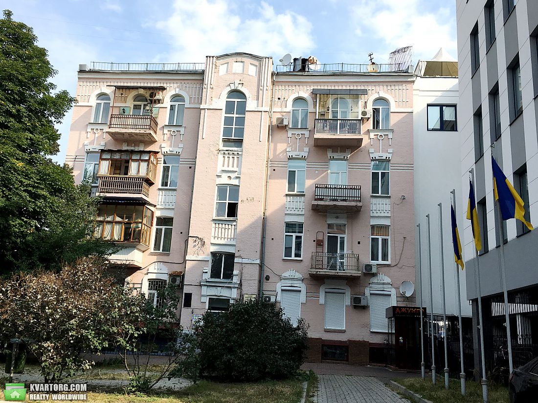 Sell 3-room apartment. Киев,  Димитрова — photo 1