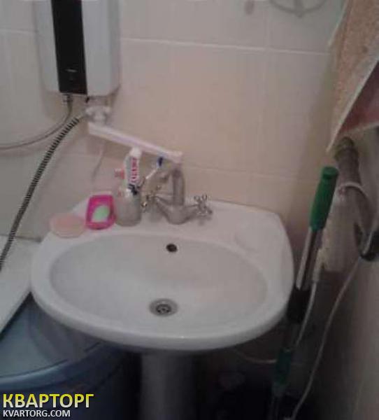 Sell 3-room apartment. Киев,  Героев Днепра — photo 4
