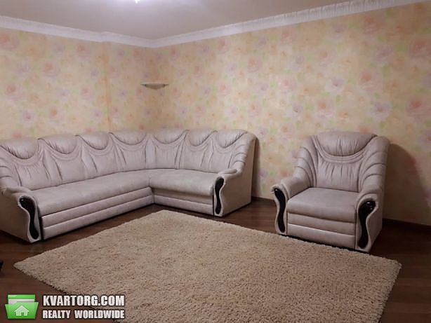 Rent out 2-room apartment. Киев,  Чавдар — photo 4