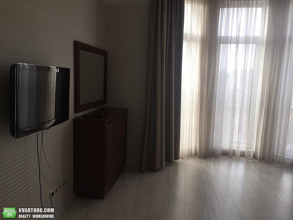 Rent out 1-room apartment. Одесса, Военный спуск — photo 4