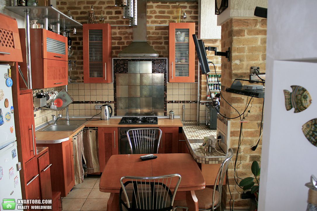 Rent out 3-room apartment. Киев,  Константиновская — photo 10