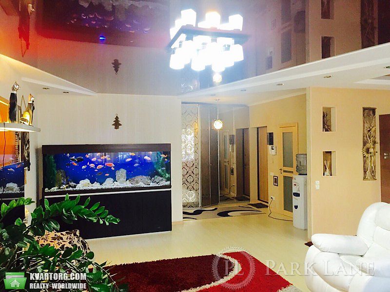 Sell 3-room apartment. Киев,  40-летия Октября просп — photo 6