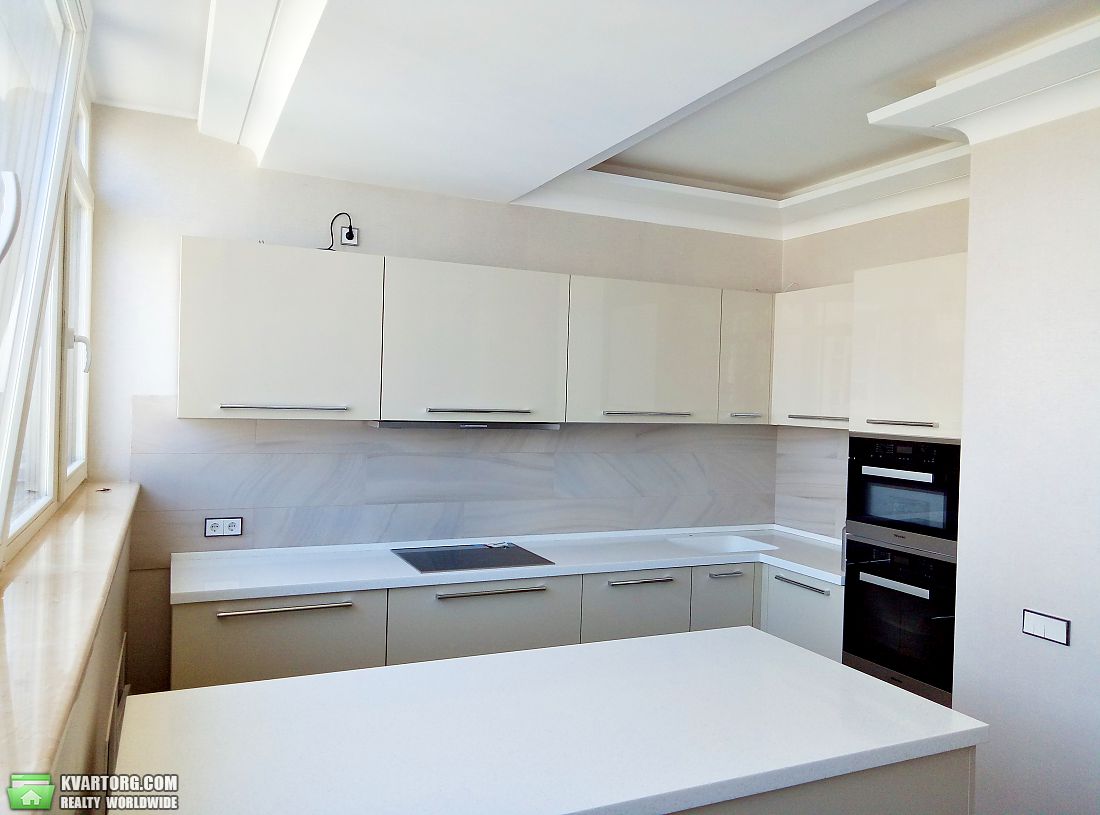 Sell 3-room apartment. Киев,  Щорса — photo 2