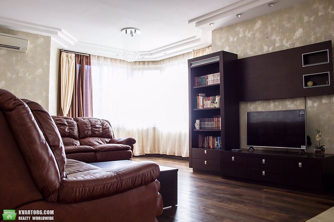 Rent out 3-room apartment. Одесса, Среднефонтанская — photo 2