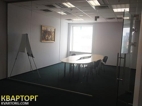 Rent out office. Киев,  Жилянская — photo 1