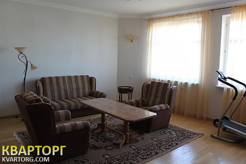Rent out 2-room apartment. Киев,  Щорса — photo 4