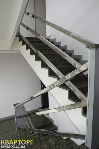 Rent out office. Киев,  Дегтяревская — photo 4
