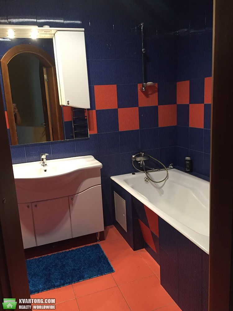 Rent out 3-room apartment. Киев, Порика Василя — photo 10