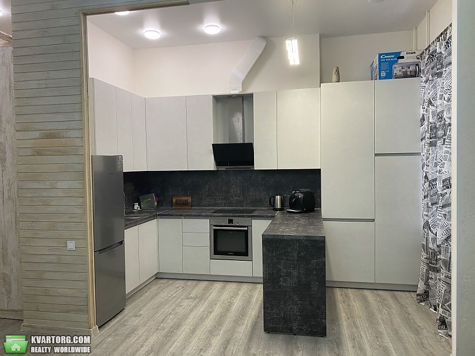Sell 1-room apartment. Киев, Кирилловская — photo 1