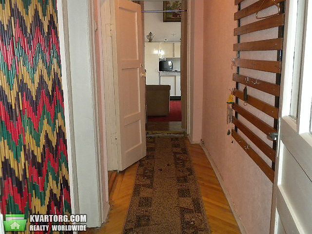 Rent out 2-room apartment. Киев,  Большая Васильковская — photo 9