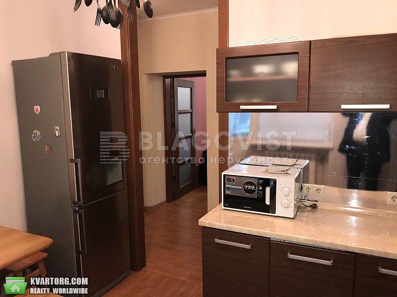 Rent out 2-room apartment. Киев,  Институтская — photo 5