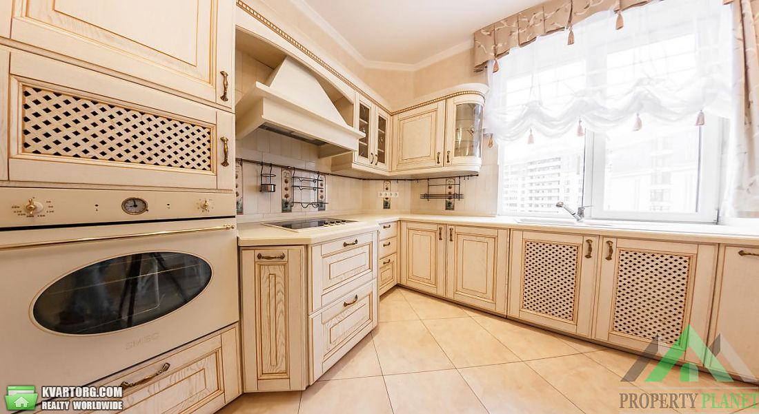 Rent out 4-room apartment. Киев,  Златоустовская — photo 9