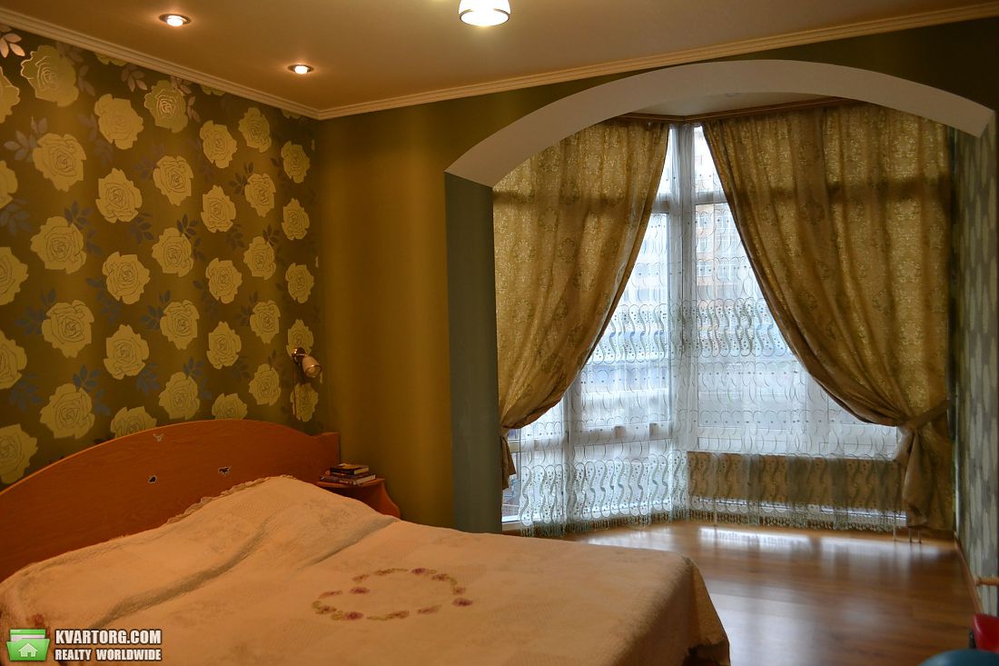 Rent out 2-room apartment. Киев,  Ломоносова — photo 5