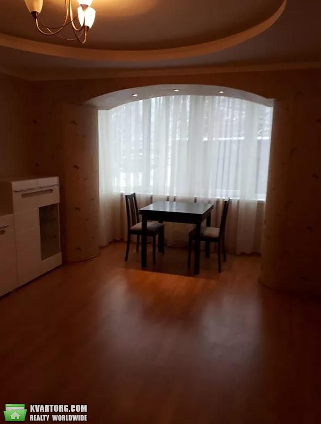 Rent out 3-room apartment. Киев,  Дмитриевская — photo 5