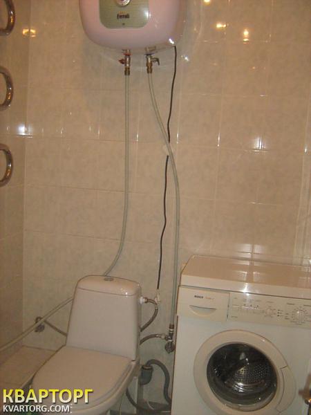 Rent out 2-room apartment. Киев,  Приречная — photo 7