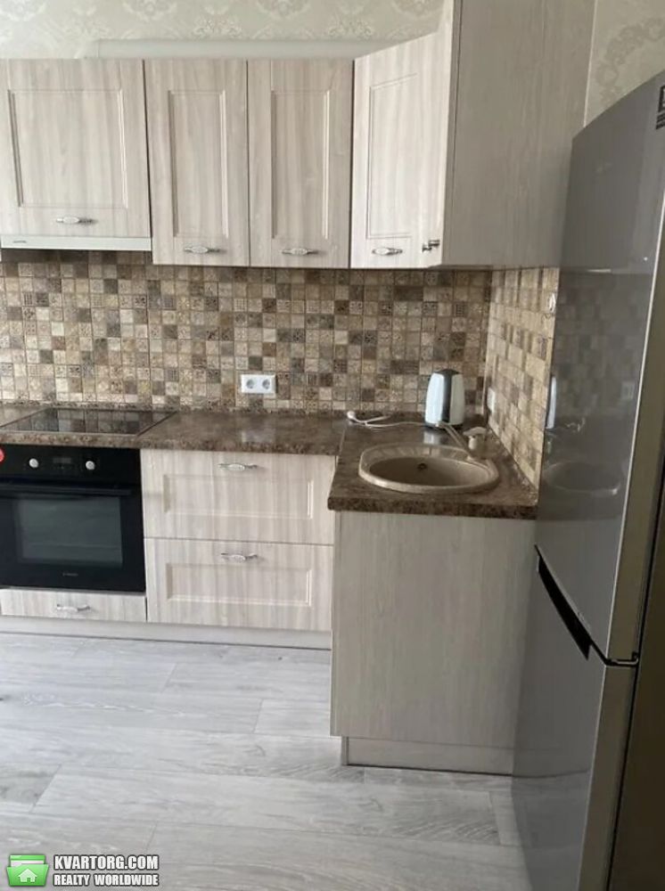 Rent out 1-room apartment. Киев, Демеевская — photo 2
