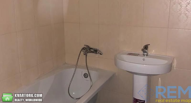 Rent out 2-room apartment. Одесса, Ицхака Рабина — photo 1