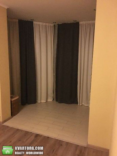 Sell 2-room apartment. Киев,  Пчелки — photo 2