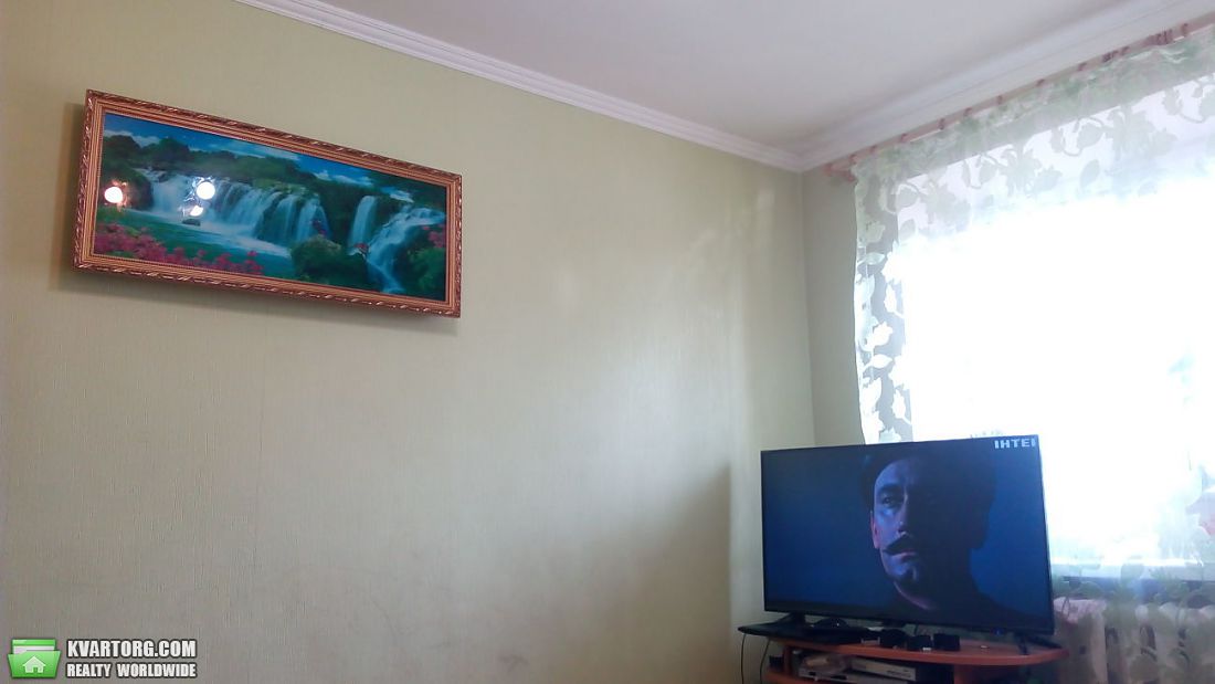 Rent out 2-room apartment. Днепропетровск,  Молодогвардейская — photo 1