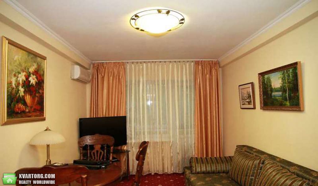 Sell 2-room apartment. Киев,  Богомольца — photo 4