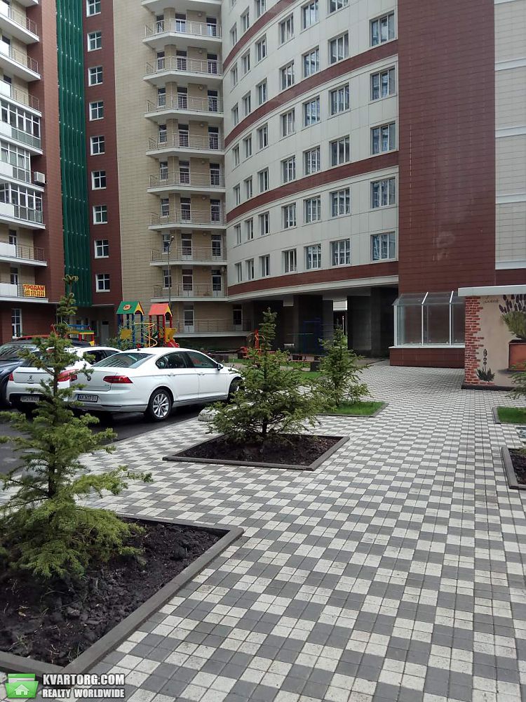Sell 2-room apartment. Киев,  Саперное поле — photo 1
