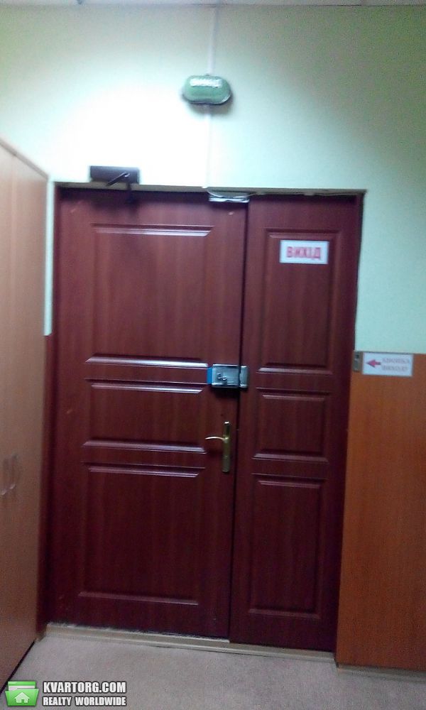 Rent out office. Киев,  Соломенская — photo 1