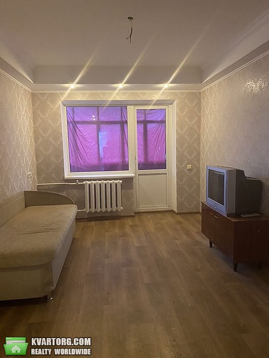 Sell 2-room apartment. Киев,  Гашека — photo 2
