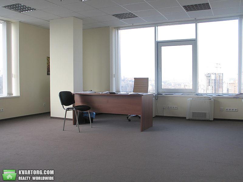 Rent out office. Киев, Горького — photo 1