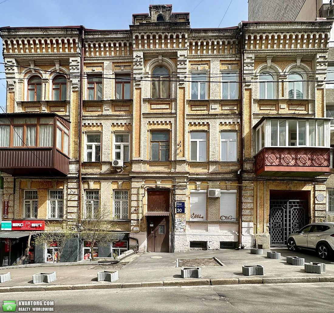 продам 3-комнатную квартиру