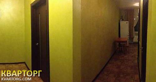 Rent out 1-room apartment. Киев, Кошица — photo 4