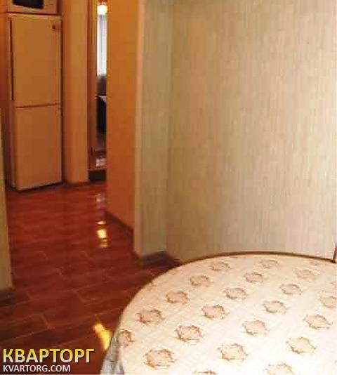 Rent out 2-room apartment. Киев,  Героев Днепра — photo 3