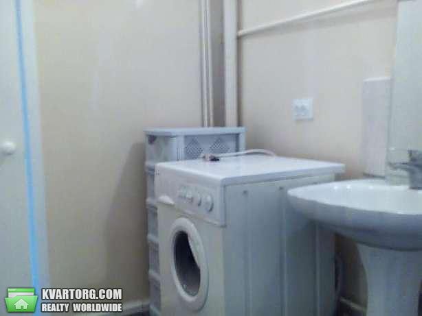 Rent out 2-room apartment. Киев,  Липская — photo 5
