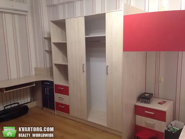 Rent out 3-room apartment. Киев, ернста — photo 2