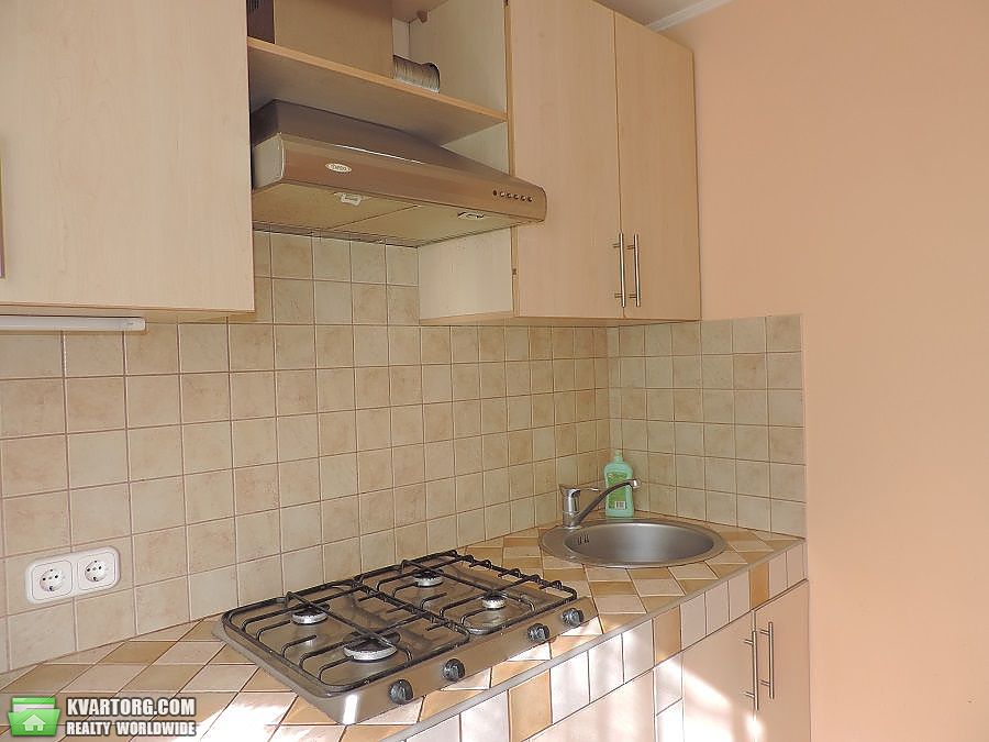 Sell 3-room apartment. Киев,  Днепровская наб — photo 1