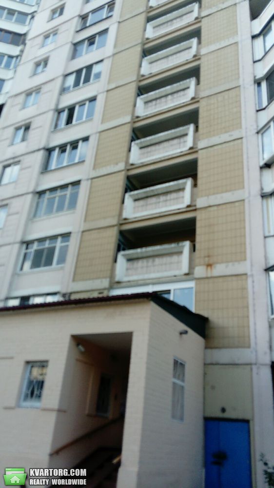 Sell 3-room apartment. Киев, Лесной проспект — photo 1