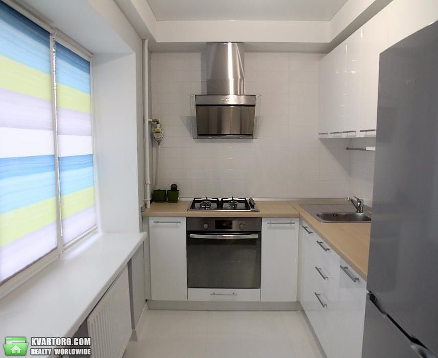 Rent out 2-room apartment. Киев,  Барбюса — photo 9