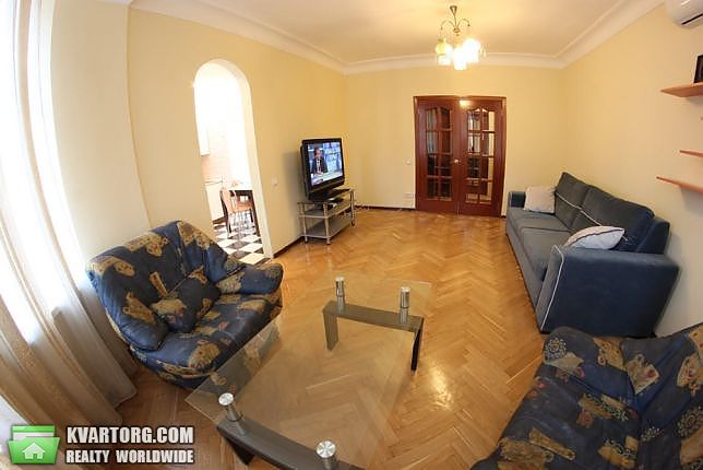 Rent out 2-room apartment. Киев,  Грушевского — photo 3