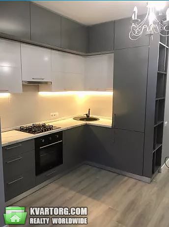 Rent out 2-room apartment. Киев,  Львовская — photo 3