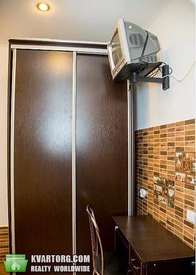 Rent out 2-room apartment. Львов, пл.Святого Теодора — photo 8