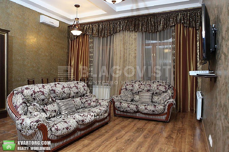 Rent out 2-room apartment. Киев,  Малая Житомирская — photo 2