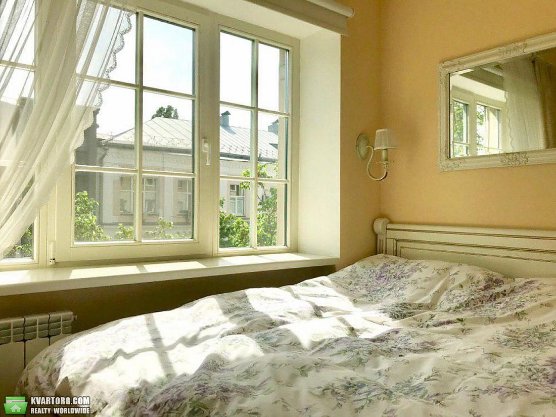 Rent out 2-room apartment. Киев,  Орлика — photo 2