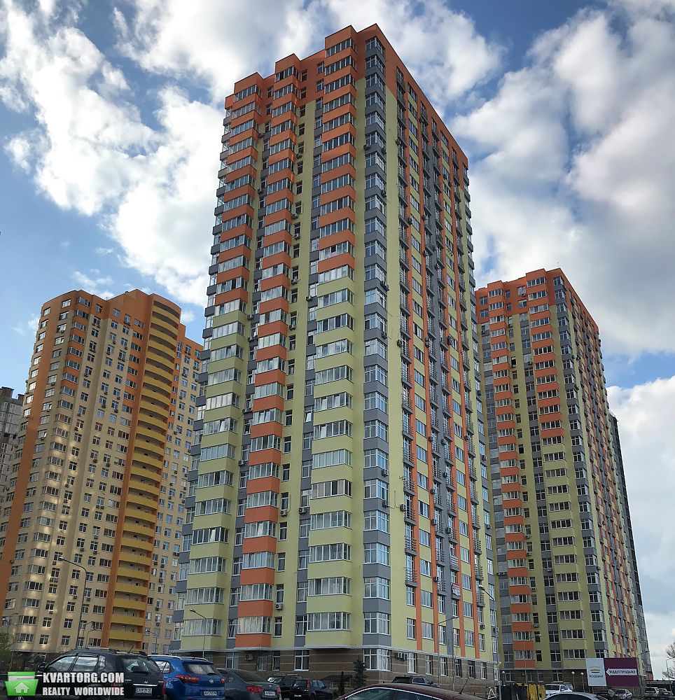Sell 2-room apartment. Киев,  Дегтяренко — photo 1