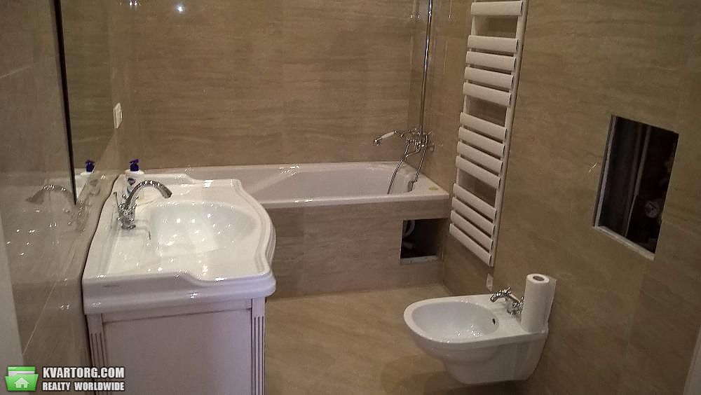 Rent out 3-room apartment. Киев,  Барбюса — photo 6