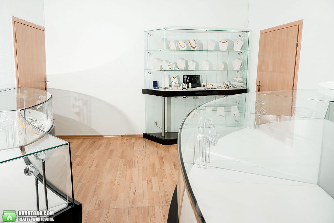 Sell office. Киев, Ивана Франка — photo 3