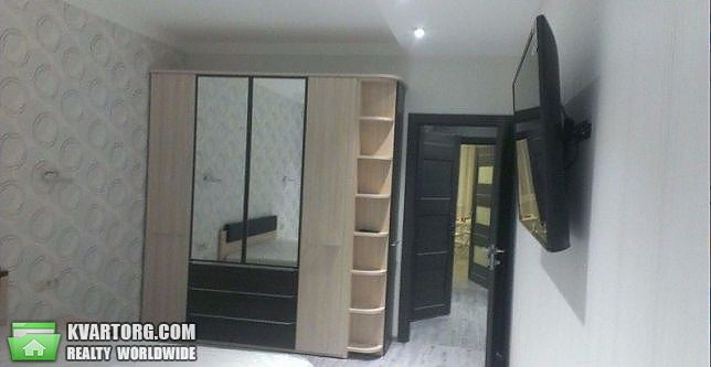 Rent out 2-room apartment. Киев, Анри Барбюса ул. — photo 3