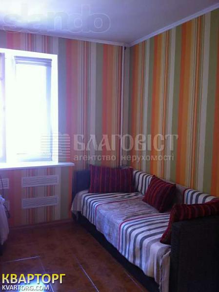 Sell 3-room apartment. Киев,  Срибнокильская — photo 3