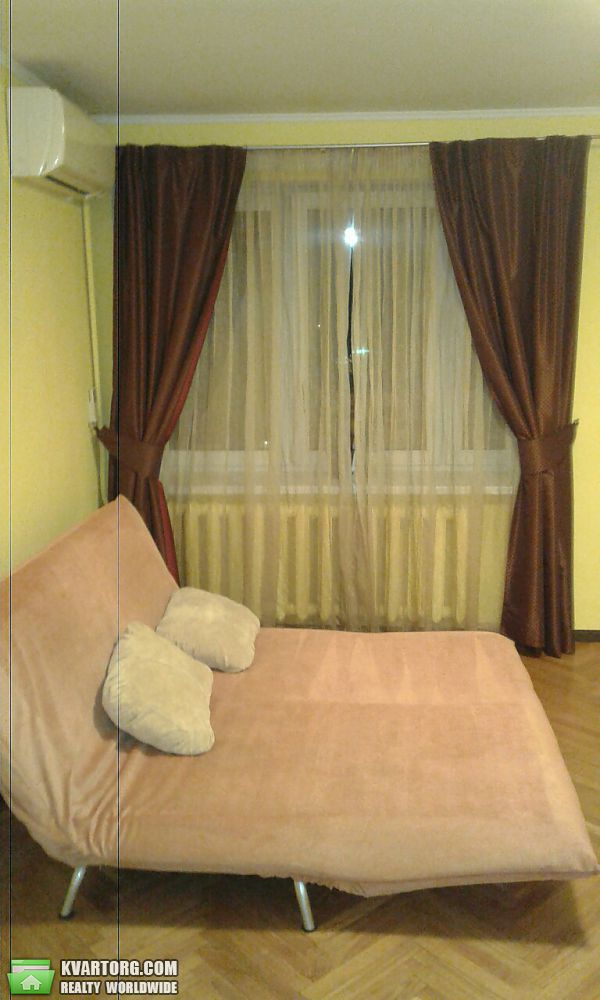 Rent out 1-room apartment. Киев,  Антоновича — photo 5