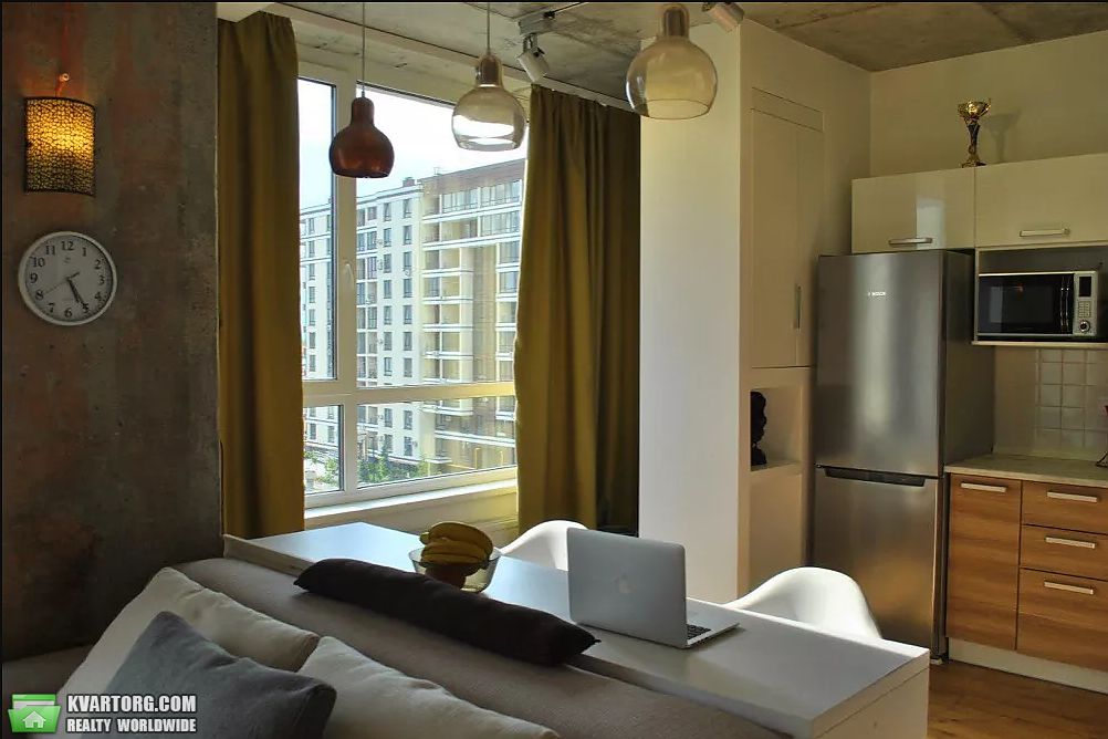 Rent out 1-room apartment. Киев, Практичная — photo 4