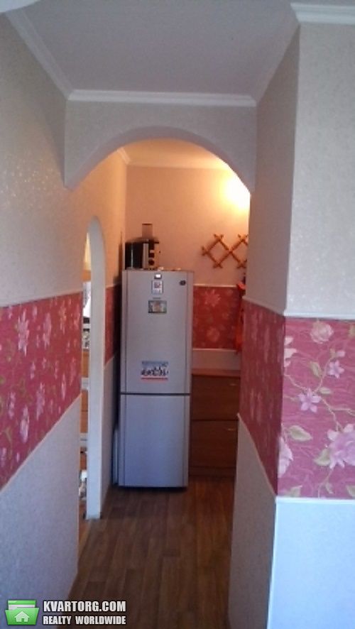 Sell 2-room apartment. Киев,  Салютная — photo 8