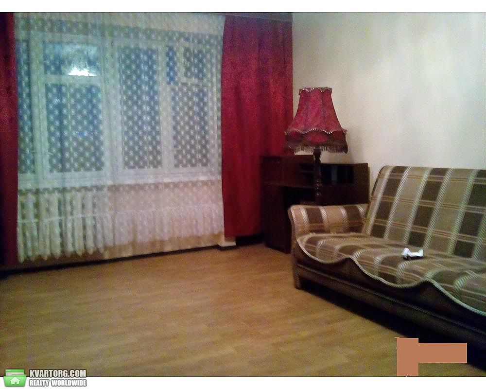 Rent out 1-room apartment. Киев,  Черновола — photo 2